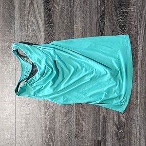 🌴 Patagonia 'Umbra' Built-In Bra Top Tank 🌴